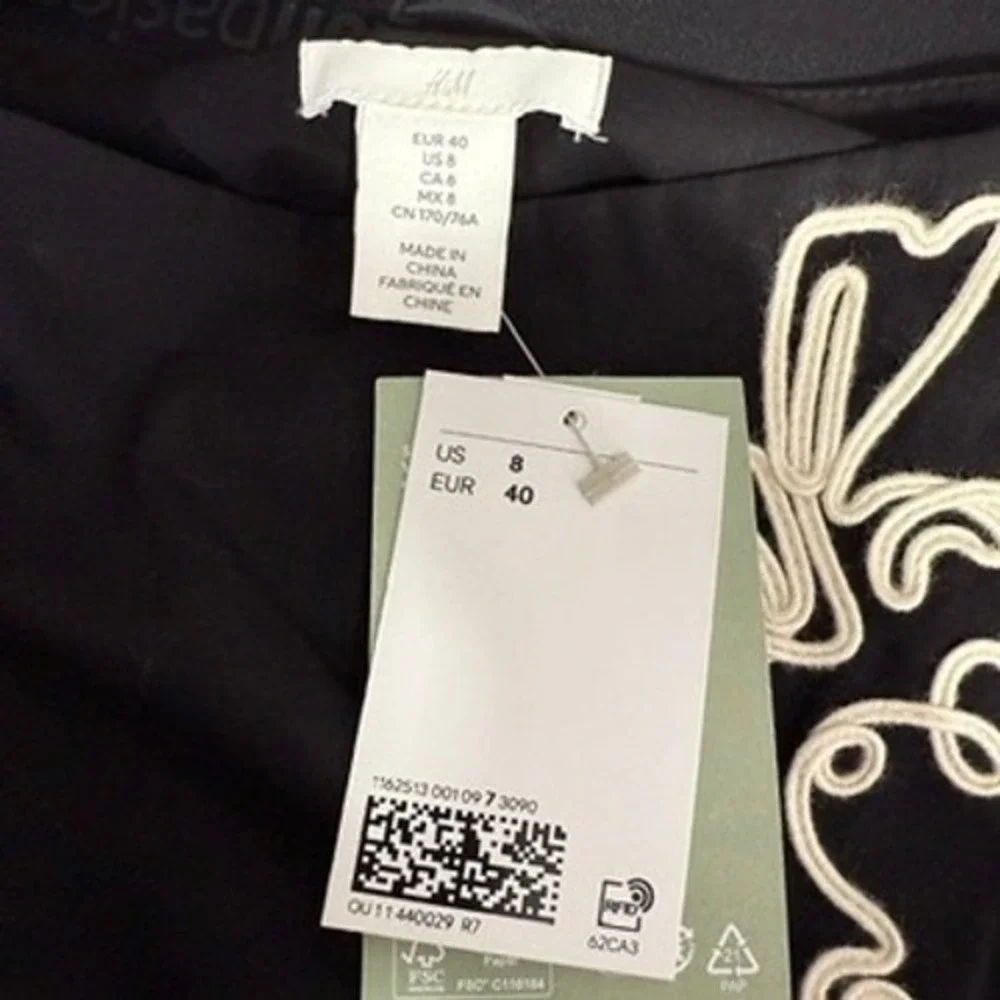 NWT H&M Embroidered Maxi Skirt Black‎ 8